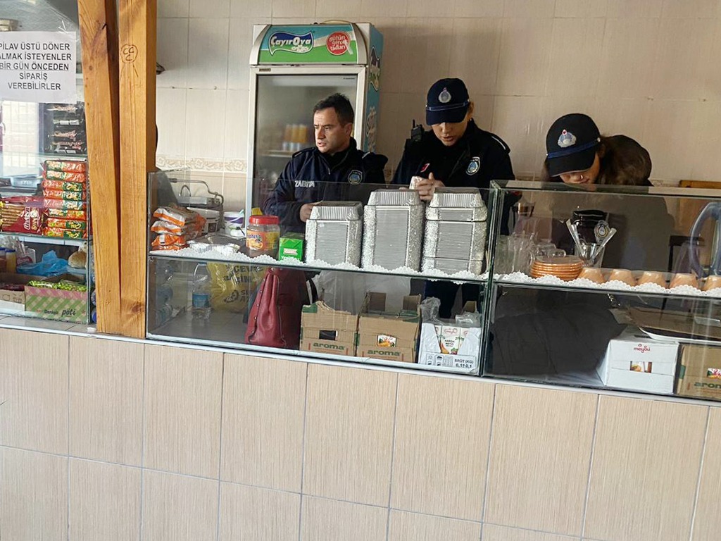 OUR POLICE TEAMS INSPECTED THE SCHOOL CANTEENS Çınarcık Belediyesi